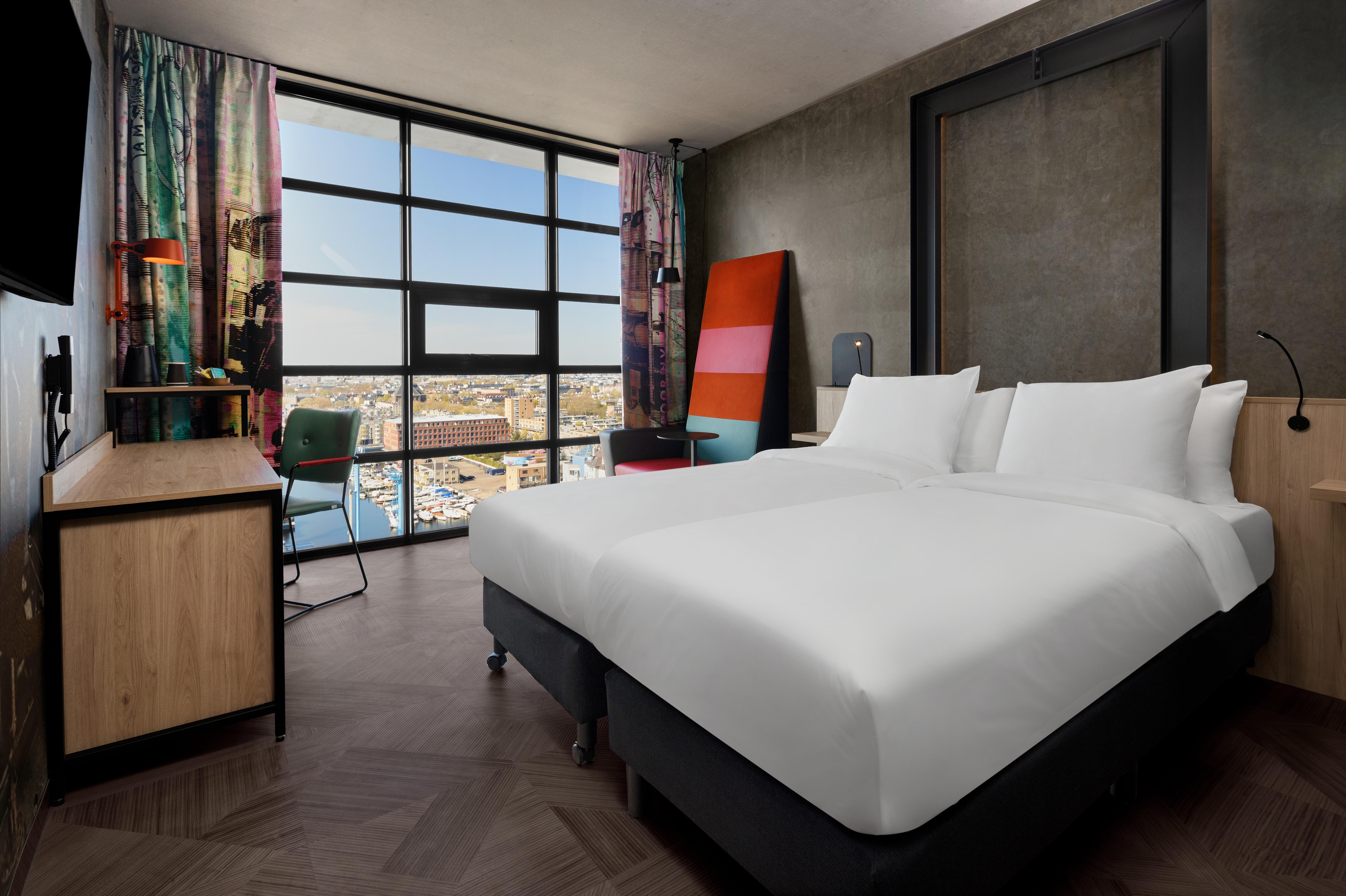 Inntel Hotels Amsterdam Landmark 外观 照片 Room at the Westin Amsterdam