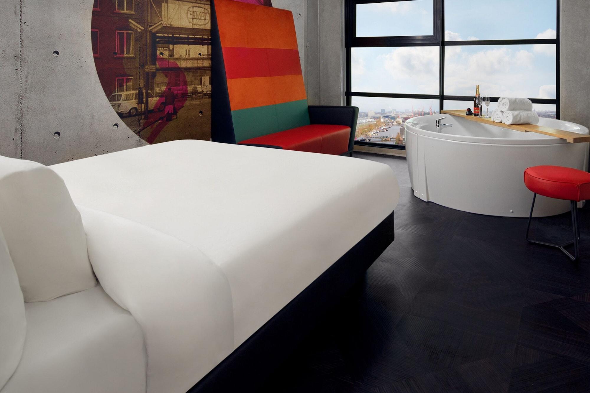 Inntel Hotels Amsterdam Landmark 外观 照片 Room at the W Hollywood
